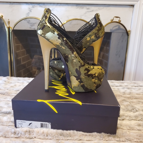 London Trash Shoes - Army fatigue heels